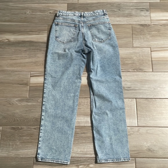 H&M 90’s style straight jeans - Picture 4 of 5